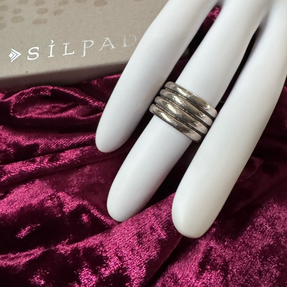 Silpada R0902 5 1/2 Carat Faceted Blue Topaz Sterling Silver Ring. EUC Size 5 - Picture 6 of 7